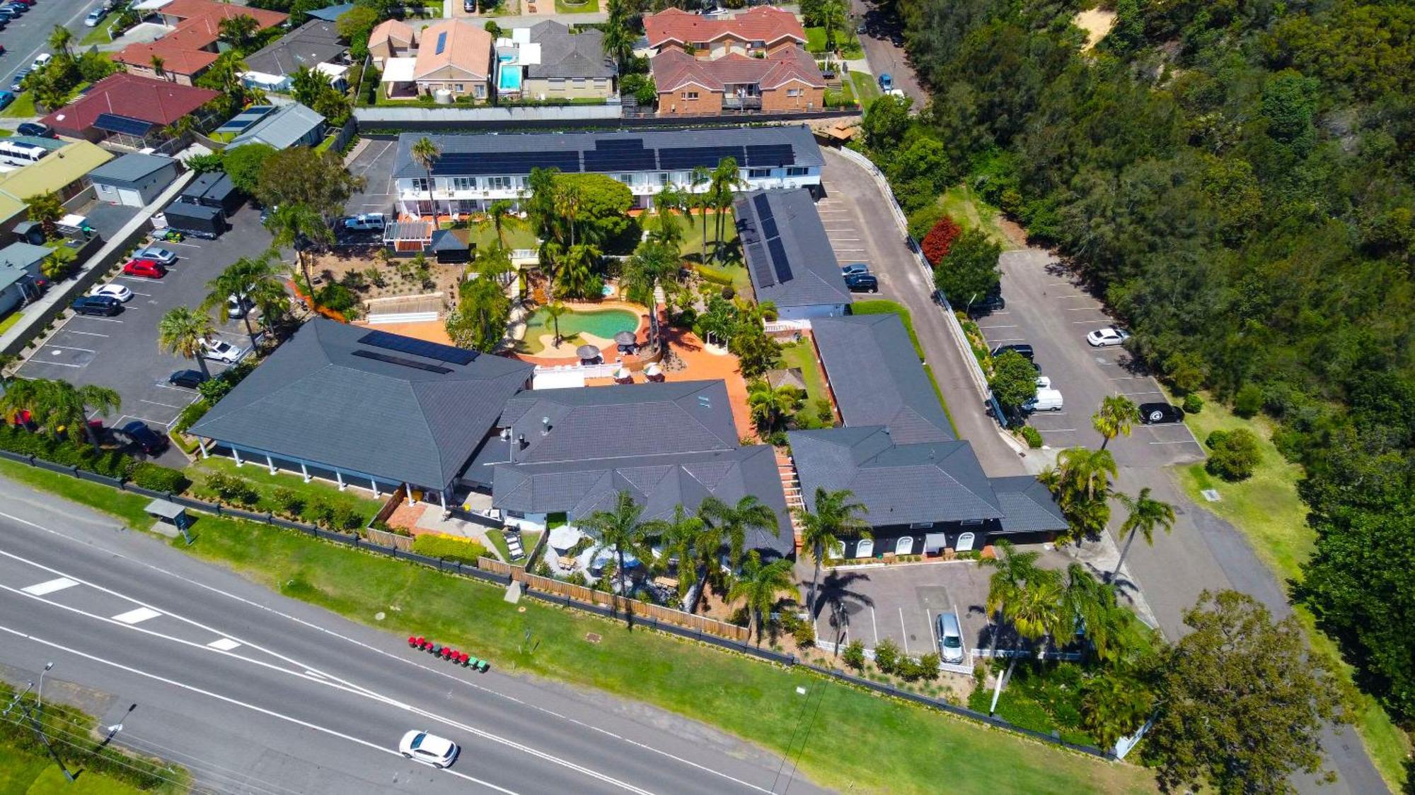 The Quarters, Ascend Hotel Collection Wamberal Exterior photo